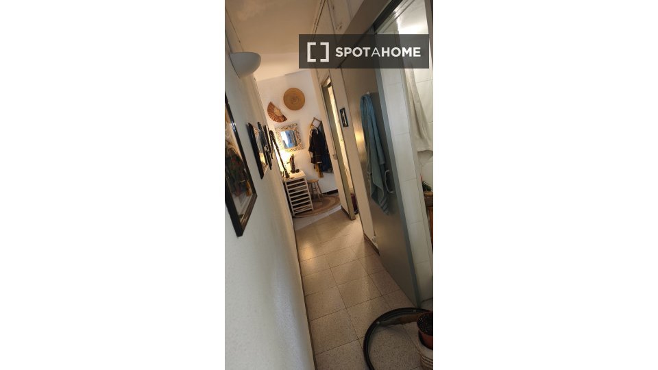 Apartment mono Barcelona, 50m² — photo 2