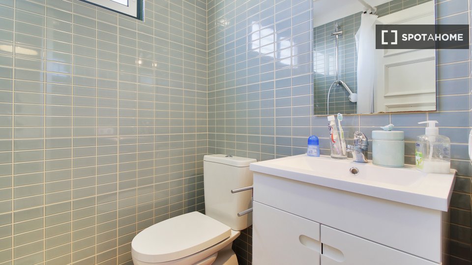 Apartment Lisbon, 4 beds, 215m² — photo 3