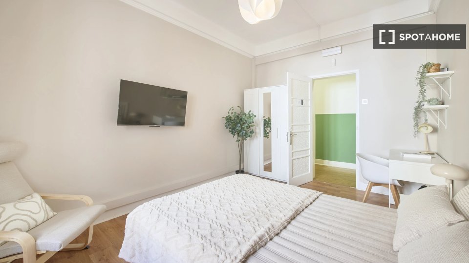 Double room Lisbon, 9 beds — photo 3