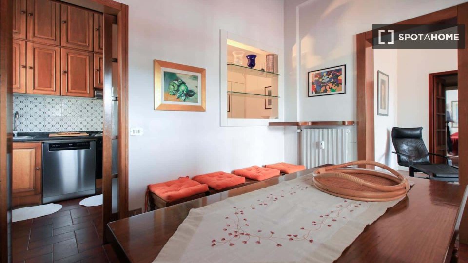 Apartment Milan, 1 bed, 90m² — photo 4