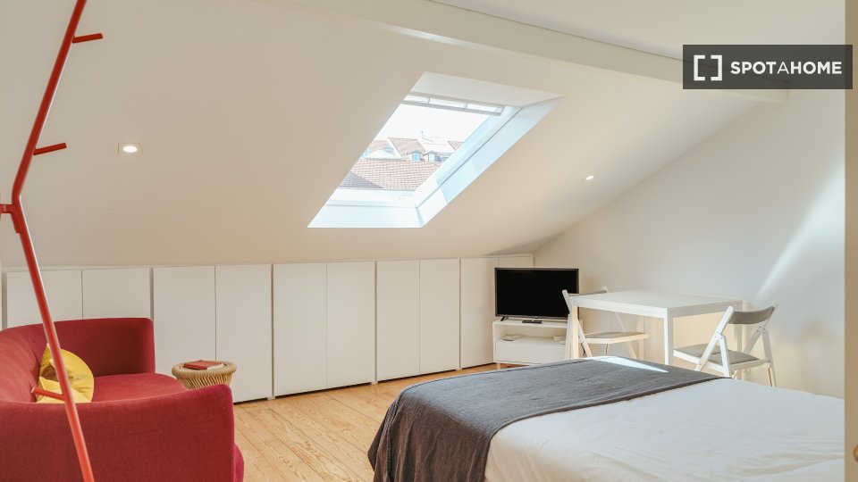 Apartment mono Lisbon, 40m² — photo 18
