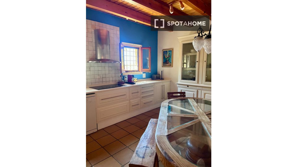 Apartment Barcelona, 5 beds, 218m² — photo 6