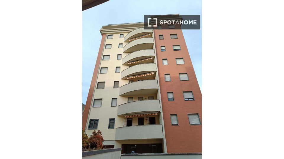 Apartment Milan, 1 bed, 90m² — photo 6
