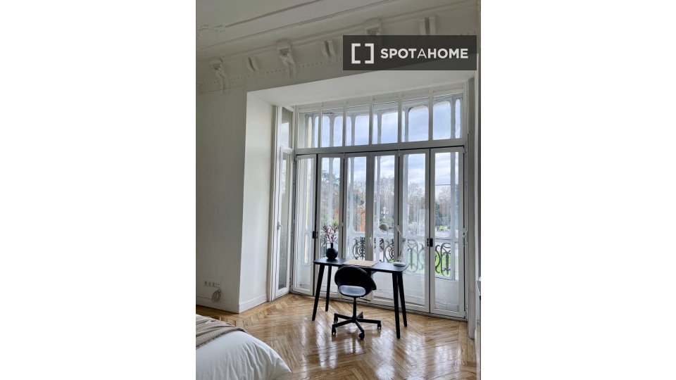 Habitación en piso compartido en Recoletos, Madrid