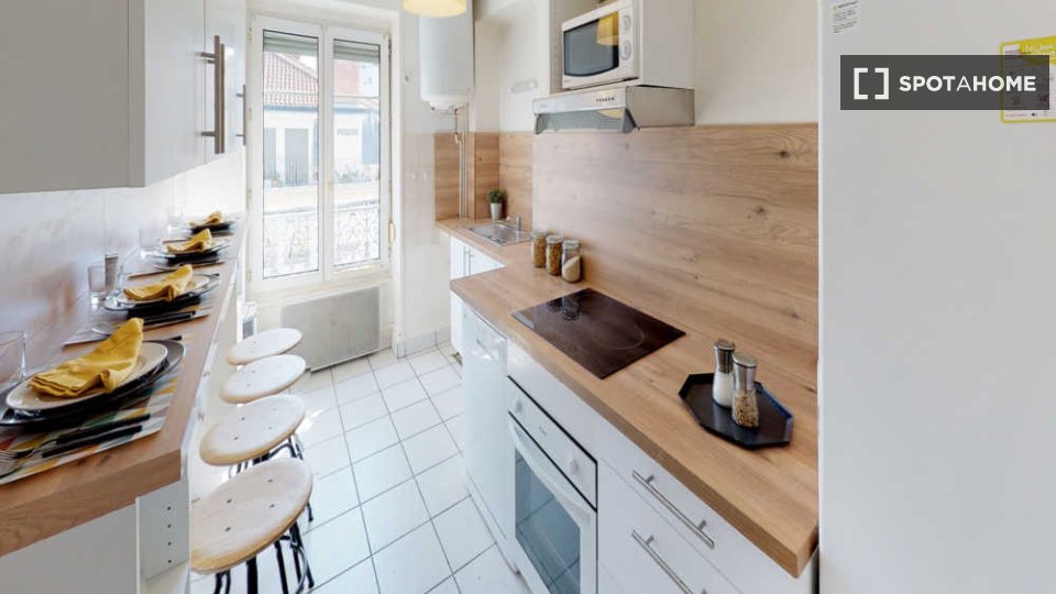 Double room Lyon, 4 beds, 90m² — photo 12