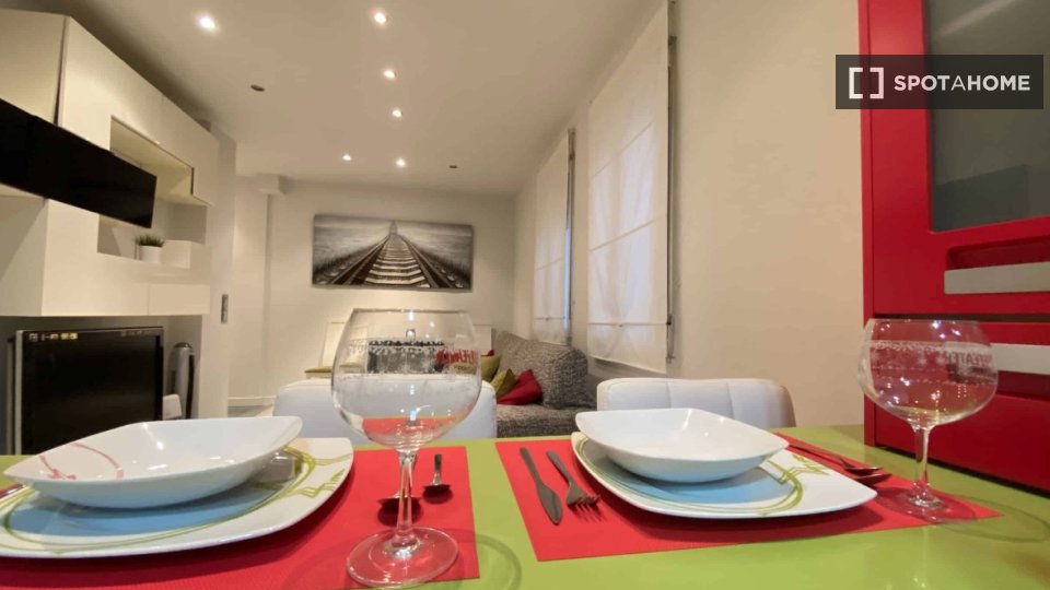 Piso de 2 habitaciones en alquiler en Castellana, Madrid