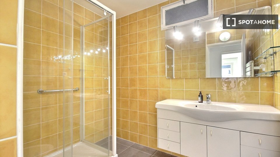 Apartment Paris, 1 bed, 80m² — photo 17