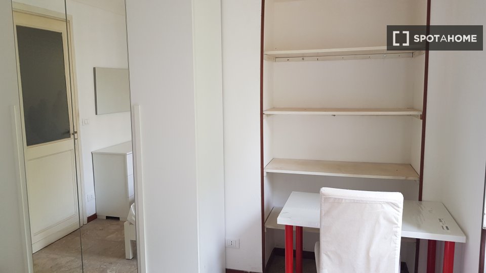 Double room Turin, 4 beds, 120m² — photo 3