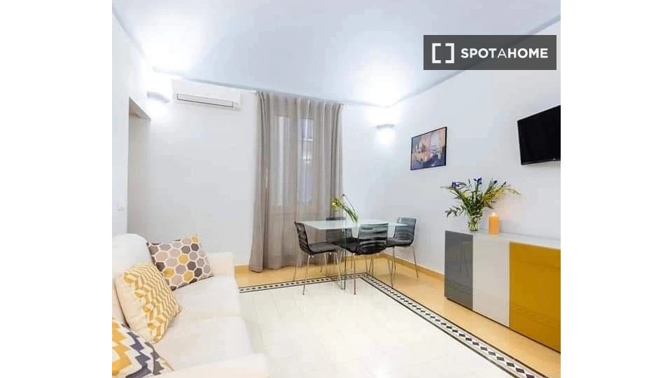 Apartment Rome, 1 bed — photo 4