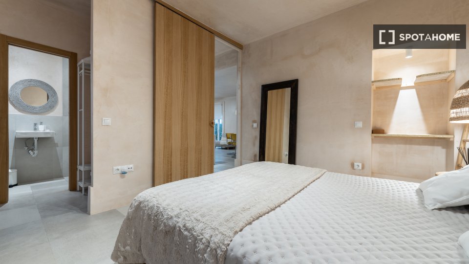 Apartment Malaga, 3 beds, 110m² — photo 19