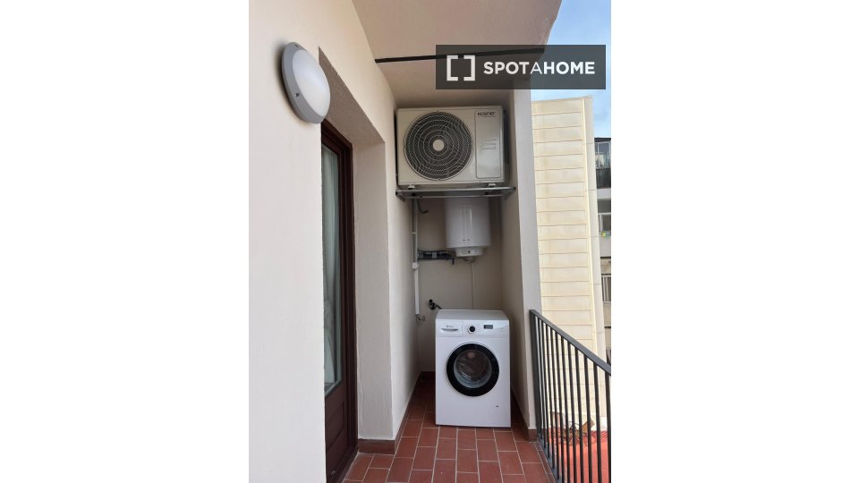 Apartment Barcelona, 2 beds, 74m² — photo 10