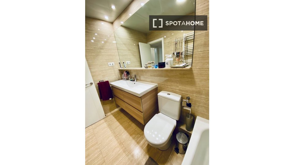 Appartamento Barcellona, 2 camere, 89m² — foto 3