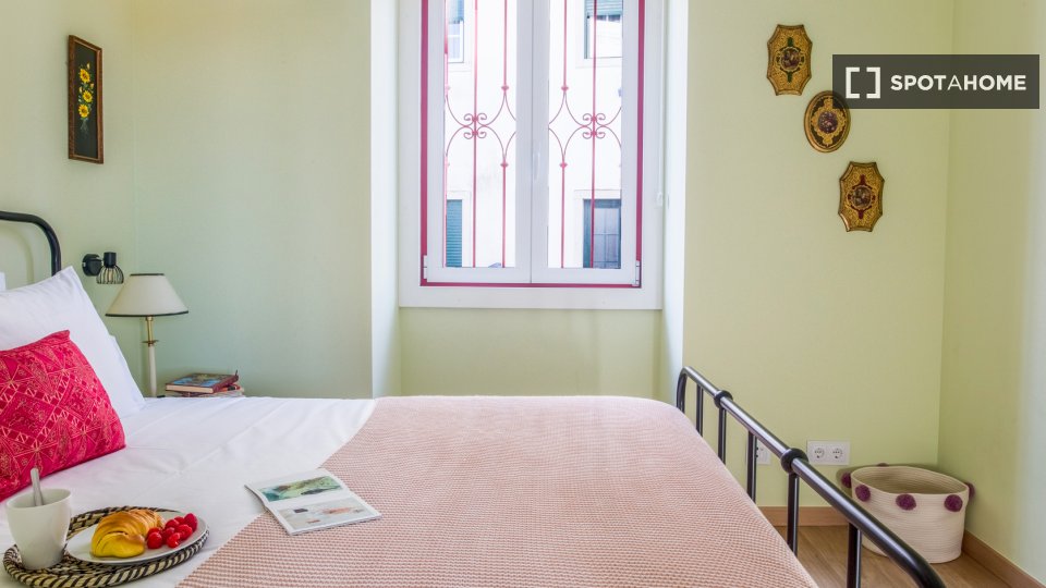 Apartment Lisbon, 2 beds — photo 10
