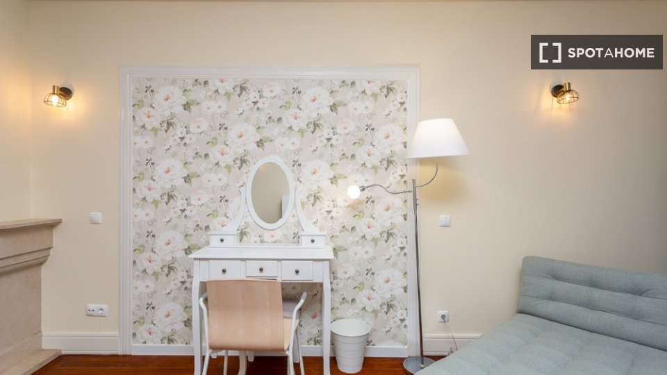 Double room Lisbon, 8 beds — photo 4