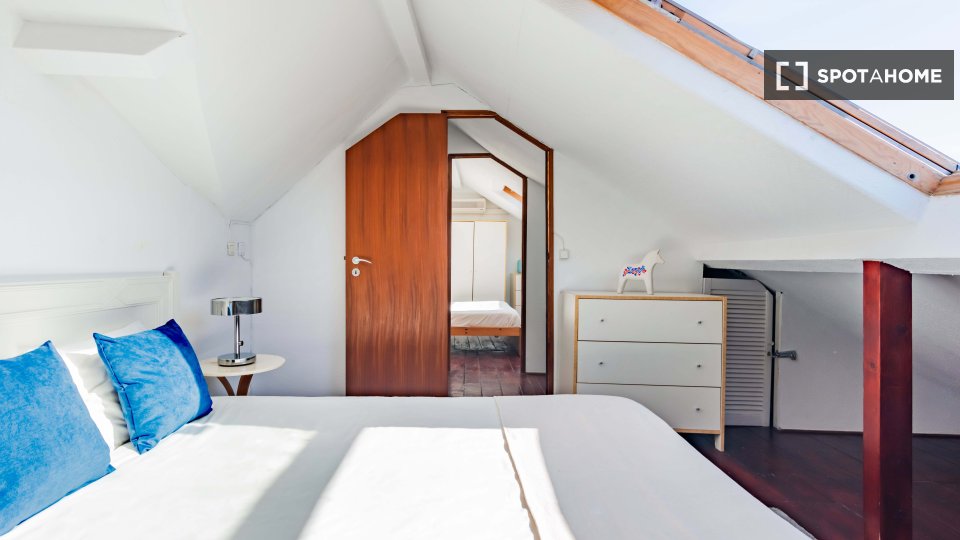 Apartment Lisbon, 3 beds — photo 20
