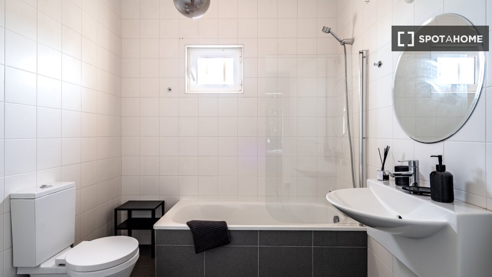 Apartment Lisbon, 3 beds — photo 2