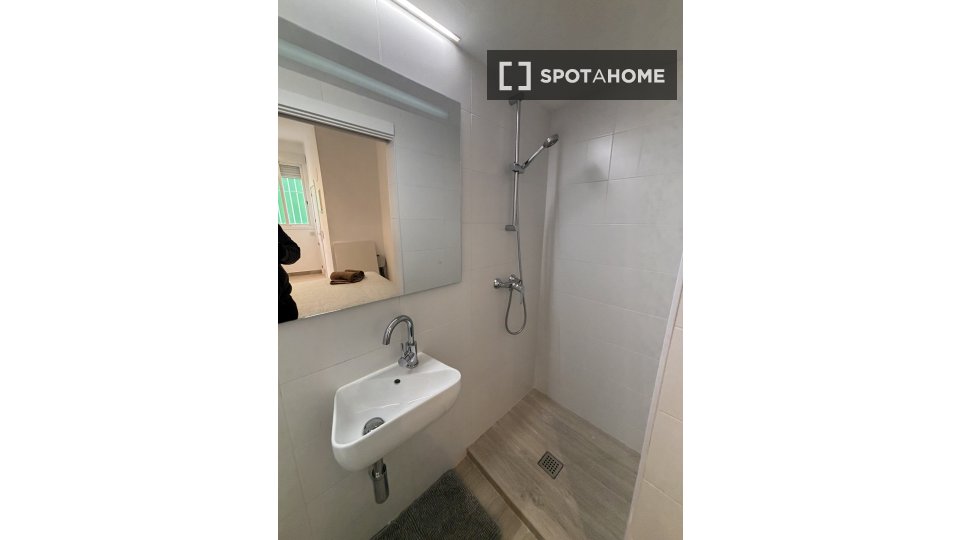 Apartment Madrid, 1 bed, 21m² — photo 31