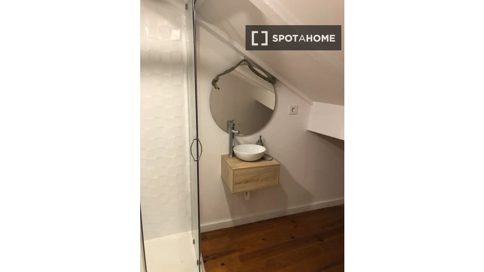 Apartment Lisbon, 4 beds — photo 4
