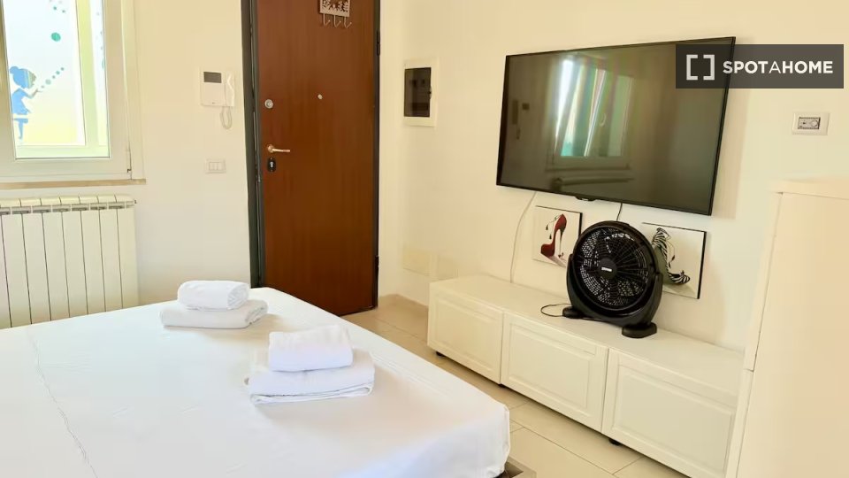 Apartment Rome, 3 beds — photo 10