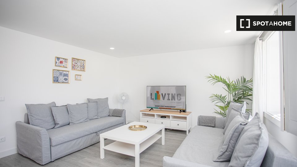 Apartment Porto, 3 beds, 150m² — photo 5