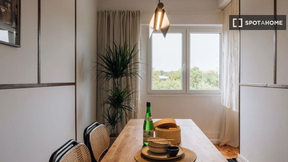 Apartment Lisbon, 2 beds — photo 17