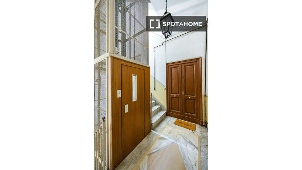 Apartment Naples, 2 beds, 139m² — photo 18