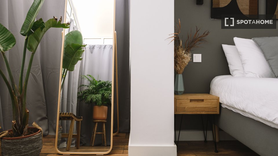Apartment Lisbon, 1 bed, 80m² — photo 5