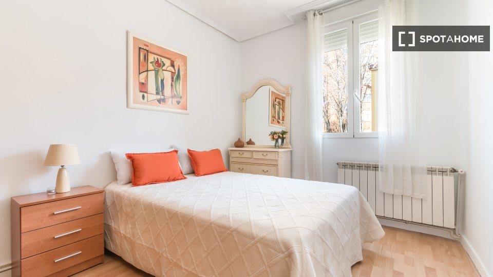 Apartment Madrid, 2 beds, 62m² — photo 8