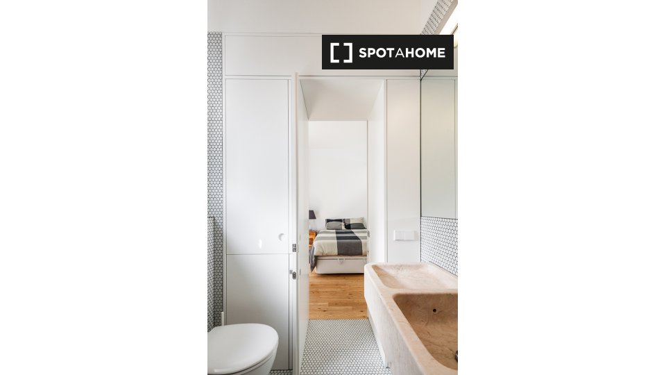 Apartment Lisbon, 1 bed, 50m² — photo 9