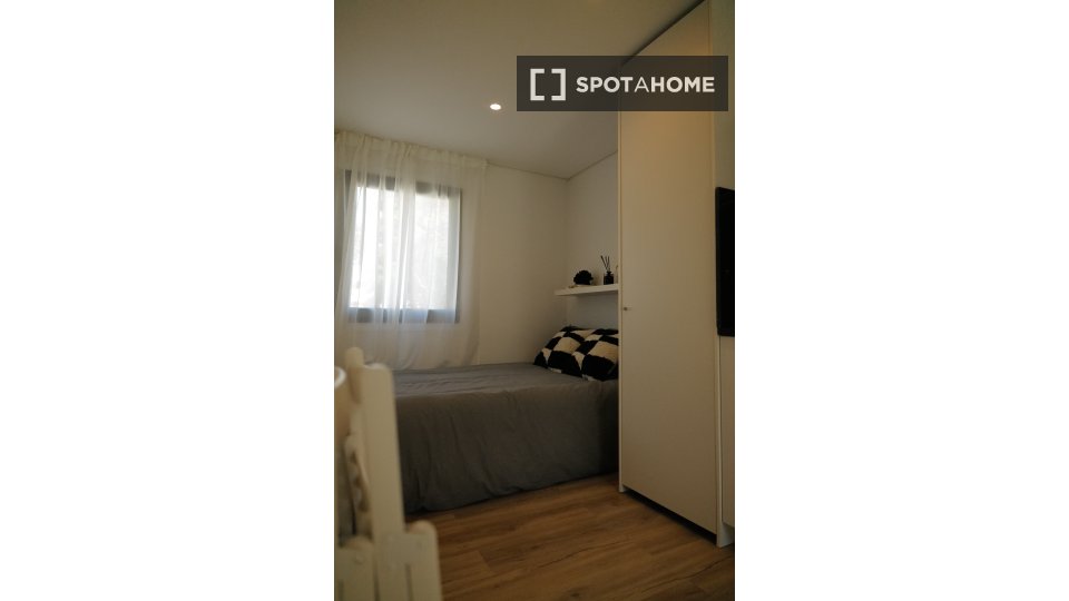 Apartment mono Porto, 15m² — photo 5