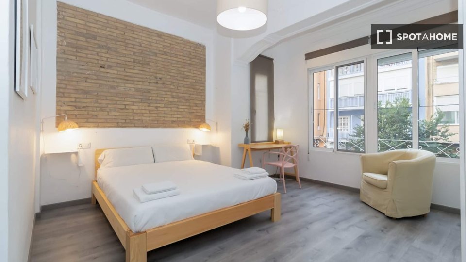 Piso en alquiler de 3 habitaciones en Cabanyal-Canyamelar