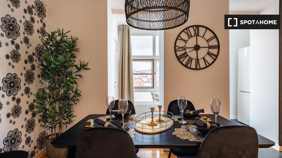 Apartment Lisbon, 2 beds — photo 9