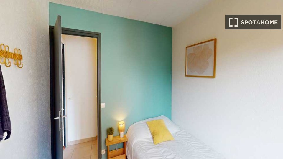 Double room Lyon, 4 beds, 80m² — photo 17