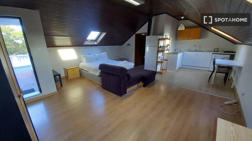 Apartment mono Lisbon — photo 1