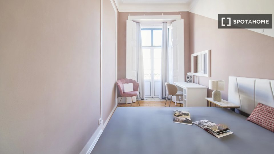 Double room Lisbon, 9 beds — photo 2