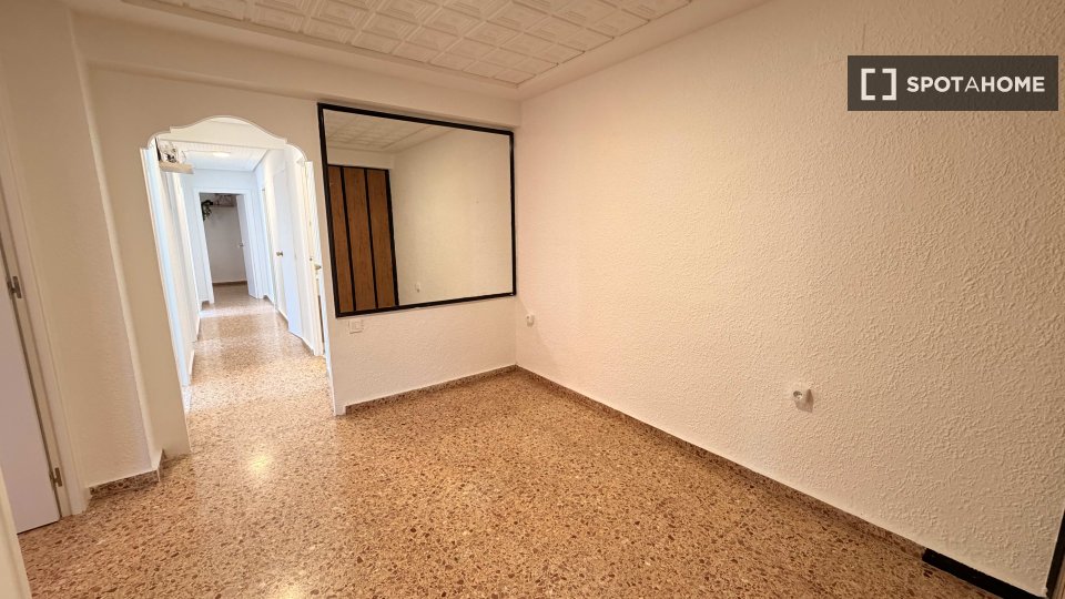 Double room Valencia, 5 beds — photo 6