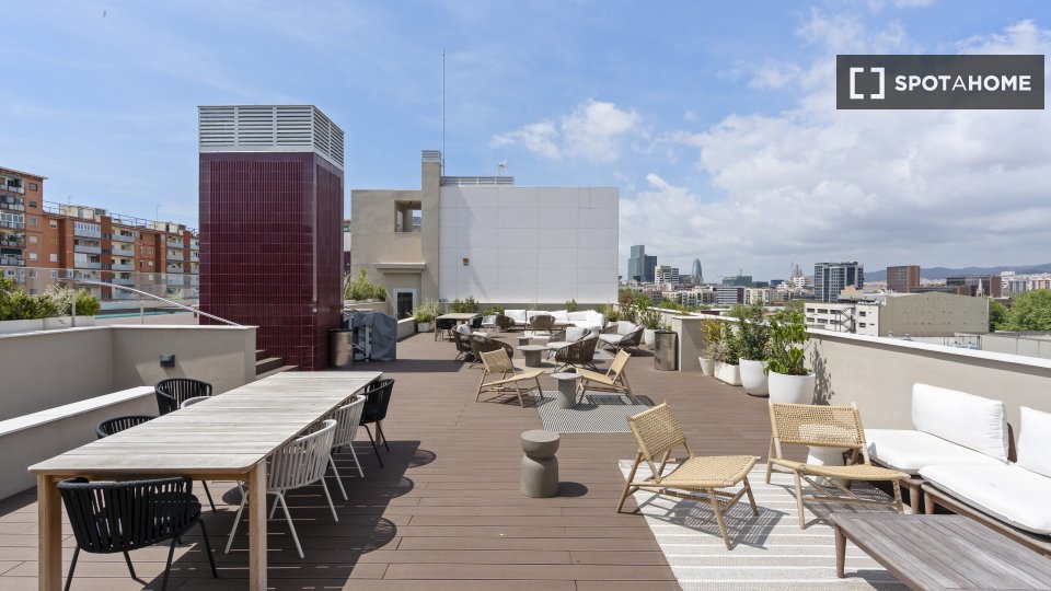 Apartment mono Barcelona, 55m² — photo 3