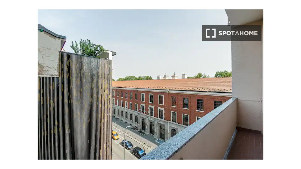 Apartment Milan, 1 bed, 55m² — photo 1