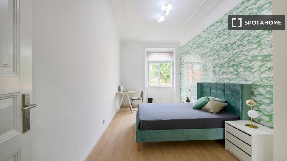 Double room Lisbon, 7 beds — photo 19