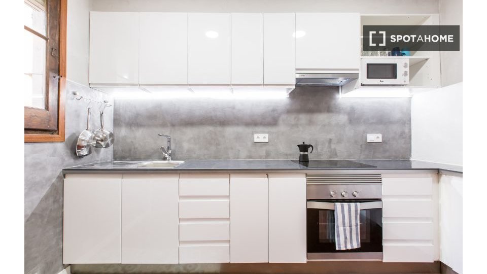 Double room Barcelona, 7 beds, 200m² — photo 16