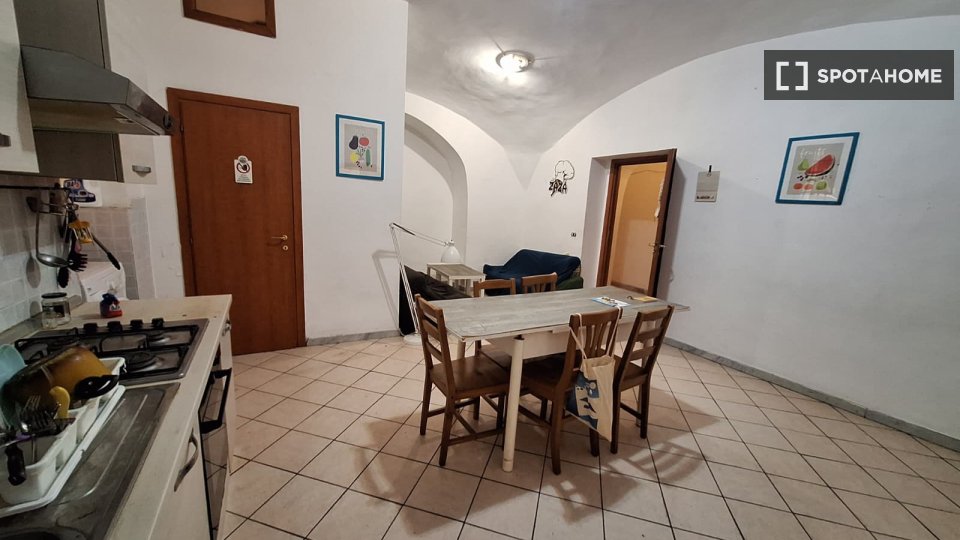 Double room Naples, 5 beds — photo 13
