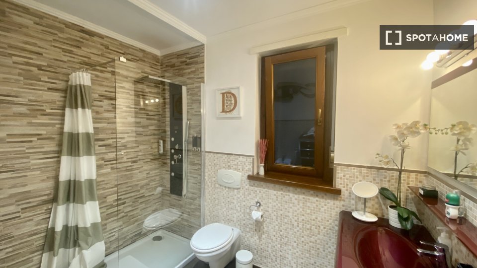 Double room Rome, 2 beds, 80m² — photo 50