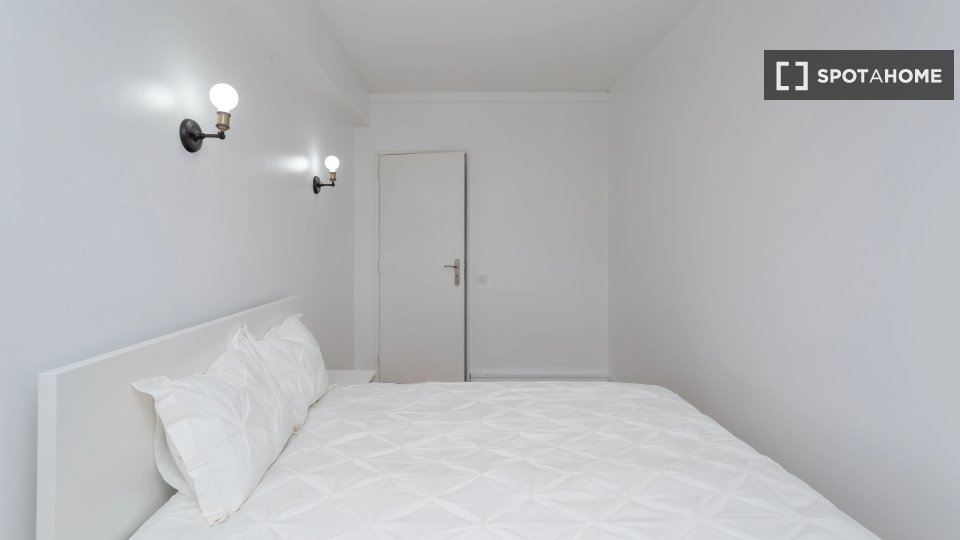 Double room Lisbon, 10 beds — photo 3