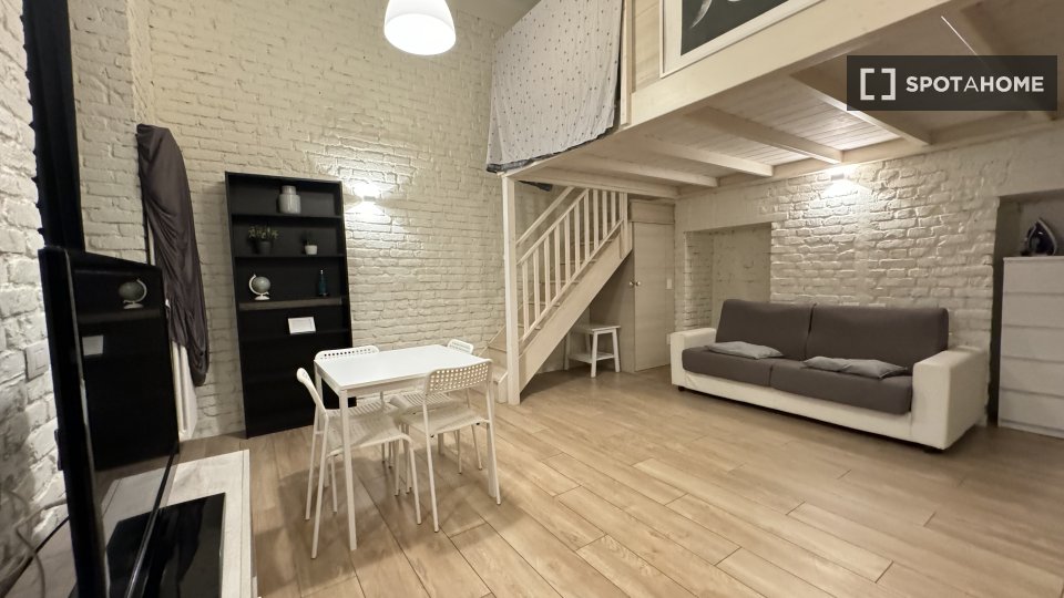 Apartment mono Milan, 45m² — photo 1