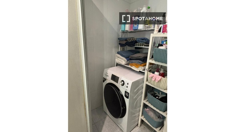 Double room Barcelona, 4 beds, 120m² — photo 21