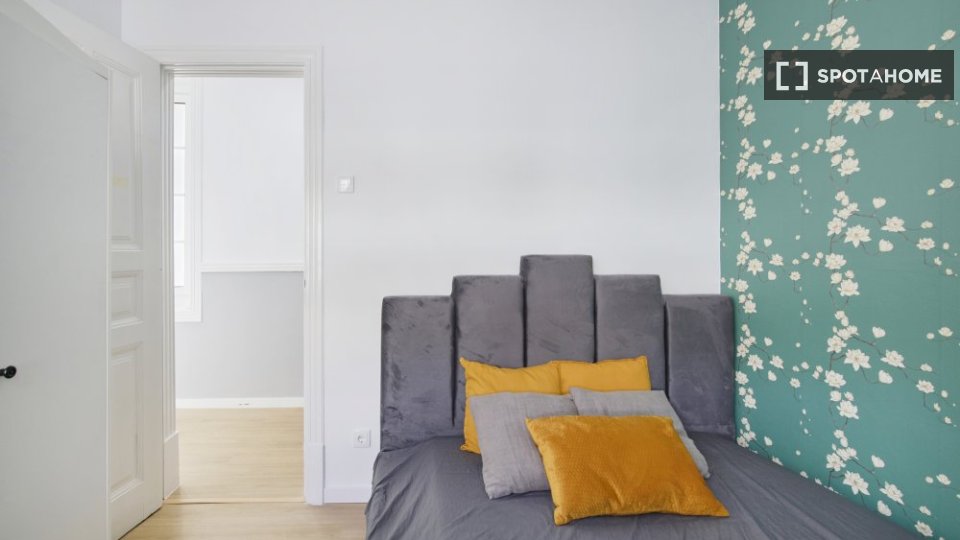Double room Lisbon, 7 beds — photo 3