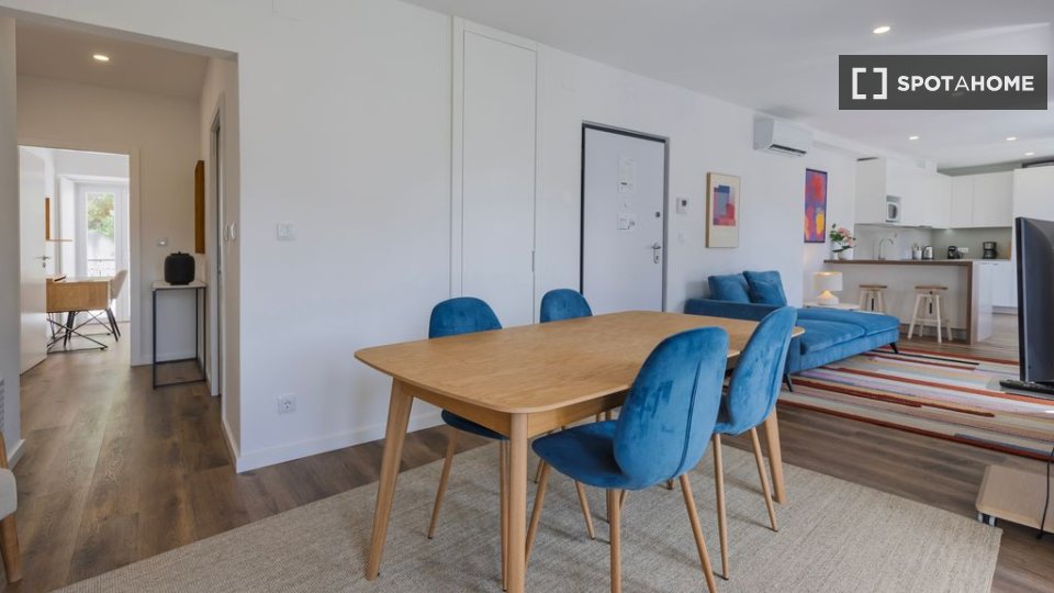 Apartment Lisbon, 2 beds — photo 1