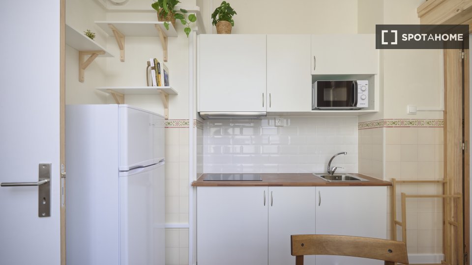 Apartment mono Lisbon — photo 6