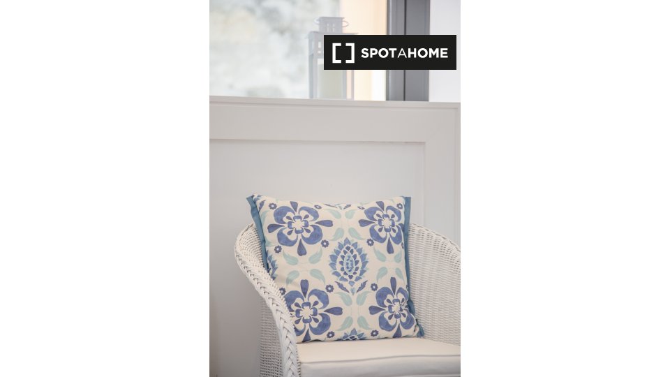 Apartment Porto, 1 bed, 55m² — photo 17