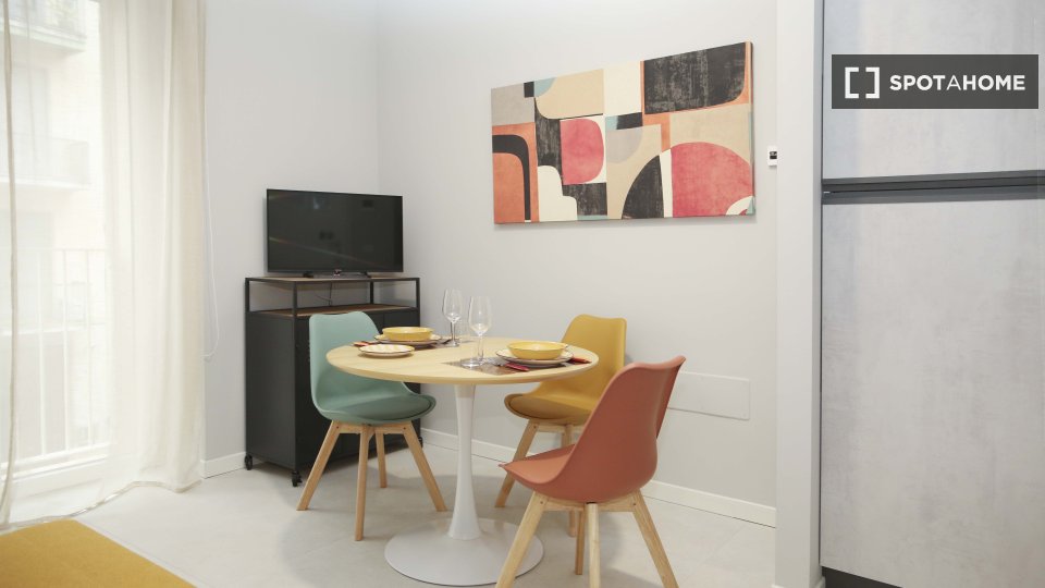 Apartment Milan, 1 bed, 40m² — photo 12